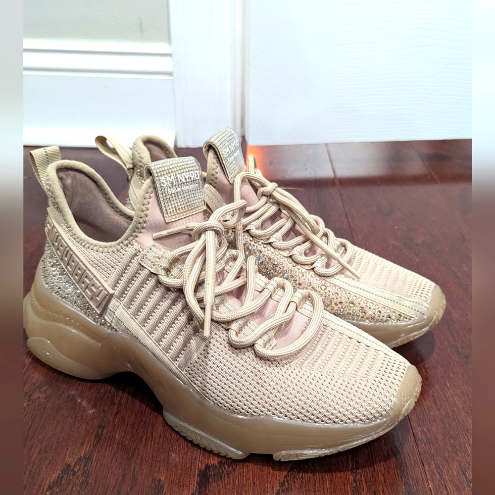 Steve Madden Maxima Sneaker (blush multi) (no box)